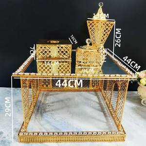 Juego de Decoración de Mesa de Comedor de Cristal y Metal Dorado de Lujo, Quemador de Incienso para <span class=keywords><strong>Hotel</strong></span>, Azucarero, Adorno de Mesa para Banquetes - Product Image 4