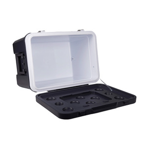 Glacière isotherme de 45 <span class=keywords><strong>L</strong></span> grande capacité pour camping et pique-nique en extérieur avec poignée latérale, robinet de vidange et compartiment pour gobelets - Product Image 4