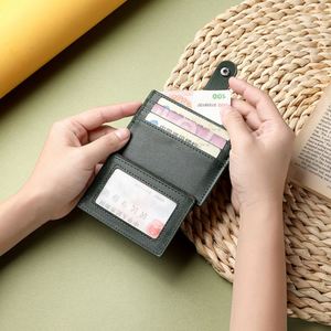 กระเป๋าใส่บัตรหนัง PU วินเทจทรงบาง ดีไซน์ทอ สำหรับใส่บัตรประชาชนและบัตรเครดิต ขนาดเล็ก เหมาะสำหรับผู้ชายและผู้หญิง - Product Image 3