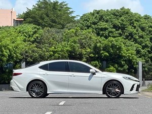 Autos Usados <span class=keywords><strong>Camry</strong></span> 2024 Motor Dual 2.0HXS Sport Plus Premium a un <span class=keywords><strong>Precio</strong></span> Accesible - Product Image 3