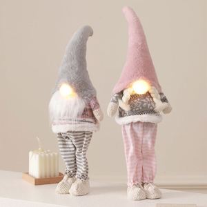 Décorations de Noël en gros : Gnomes Père Noël sans visage avec lumières LED et poupées citrouilles pour la décoration intérieure des fêtes - Product Image 5