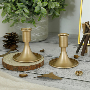 Portacandele in Ferro Stile Europeo Vintage Romantico Ornamento Decorativo per <span class=keywords><strong>Tavolo</strong></span> <span class=keywords><strong>da</strong></span> Pranzo Accessorio per Fotografia Matrimoniale - Product Image 5