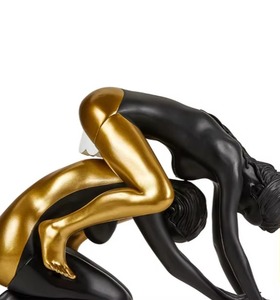 Figura Decorativa de Vinilo, Diseño Abstracto Dorado y Negro, Venta Directa de Fábrica - Product Image 1