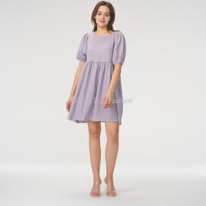 Robe d'été décontractée élégante et personnalisée pour femme, en coton doux et respirant, à col carré et volants amples - Product Image 1