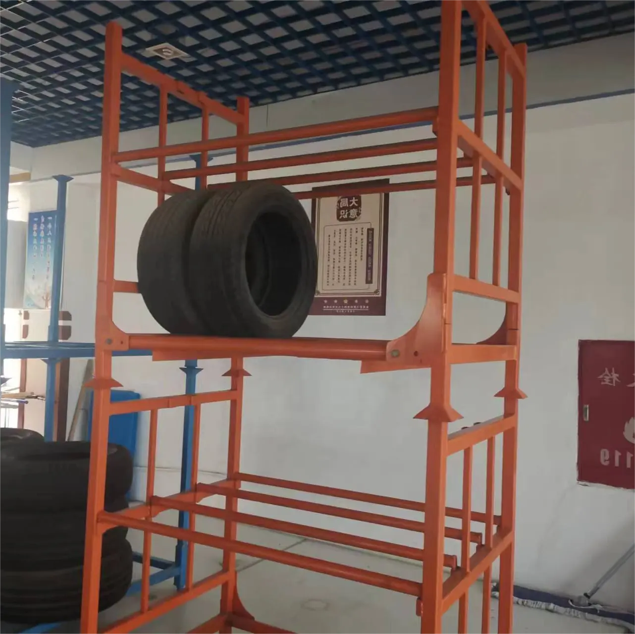 Di động kim loại cầm tay kho Stack có thể gập lại nặng bánh xe lốp Giá hệ thống lưu trữ xếp chồng kệ để bán