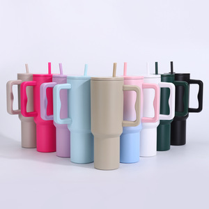 Vaso Térmico de Acero Inoxidable 304 de Doble Pared de 40oz con Asa y Popote para Uso en Exteriores y Coche - Product Image 1
