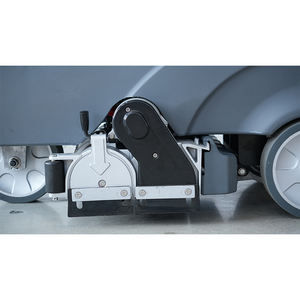 Aikerui A650R Prix d'usine Laveuse commerciale à batterie de grand réservoir Laveuse Une laveuse tout-en-un qui roule sur le <span class=keywords><strong>sol</strong></span> - Product Image 5