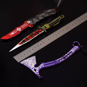 Ensemble d'arme Arena Breakout de 3 pièces (hache arctique/sabre de la victoire/poignard de lapin) Boîte cadeau artisanale tactique entièrement en métal pour les fans <span class=keywords><strong>hardcore</strong></span> - Product Image 6