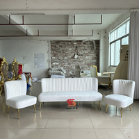 Sofá de Terciopelo Blanco Liso, Sofá de Boda, Sofá de Dos Plazas Color Marfil para Bodas, Eventos, Fiestas y Hoteles