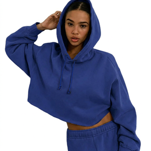 Collections de vêtements d'extérieur sous marque privée : les collections bénéficient de l'intégration de sweats à capuche pour femmes en coton premium à tricot bouclé lourd. - Product Image 1