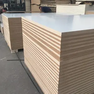 Высококачественная Глянцевая 15 мм 18 мм белая меламиновая ламинированная плита МДФ толщина для мебельного шкафа