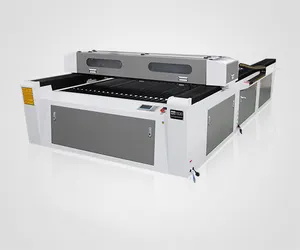 A instalação fácil 1530 3000 w 4000 w 5000 w 6000 w High Precision Exchange table Metal Tube Laser Cutting Machine