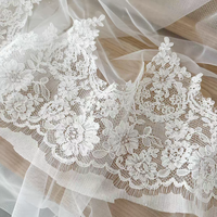 Mode Magnifique Dernière Broderie Cordon Galon Dentelle Guipure Tissu Dentelle de Chantilly Française pour Vêtements de Mariage