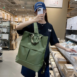 Sac à dos unisexe de grande capacité, couleur unie verte, sangle détachable, poche intérieure à fermeture éclair, pour les voyages de loisirs, été 2023 - Product Image 2