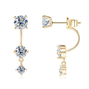 Pendientes <span class=keywords><strong>de</strong></span> tuerca clásicos <span class=keywords><strong>de</strong></span> moissanita chapados en rodio plateado con diseño <span class=keywords><strong>de</strong></span> alta gama para niña, a la moda <span class=keywords><strong>de</strong></span> TikTok, personalizados al por mayor - Product Image 5