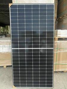 แผงโซลาร์เซลล์สำหรับที่อยู่อาศัย 550w 1000w โมโนแบบฮาล์ฟคัท แผงโซลาร์เซลล์ 585w แผงโซลาร์เซลล์จีนสำหรับขาย แผงโซลาร์เซลล์ 450w โมโนคริสตัลไลน์ - Product Image 3