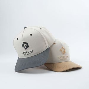 Casquette de golf de haute qualité à 5 panneaux, personnalisable avec logo brodé, structure rigide, casquette à 5 panneaux personnalisée avec logo brodé - Product Image 2