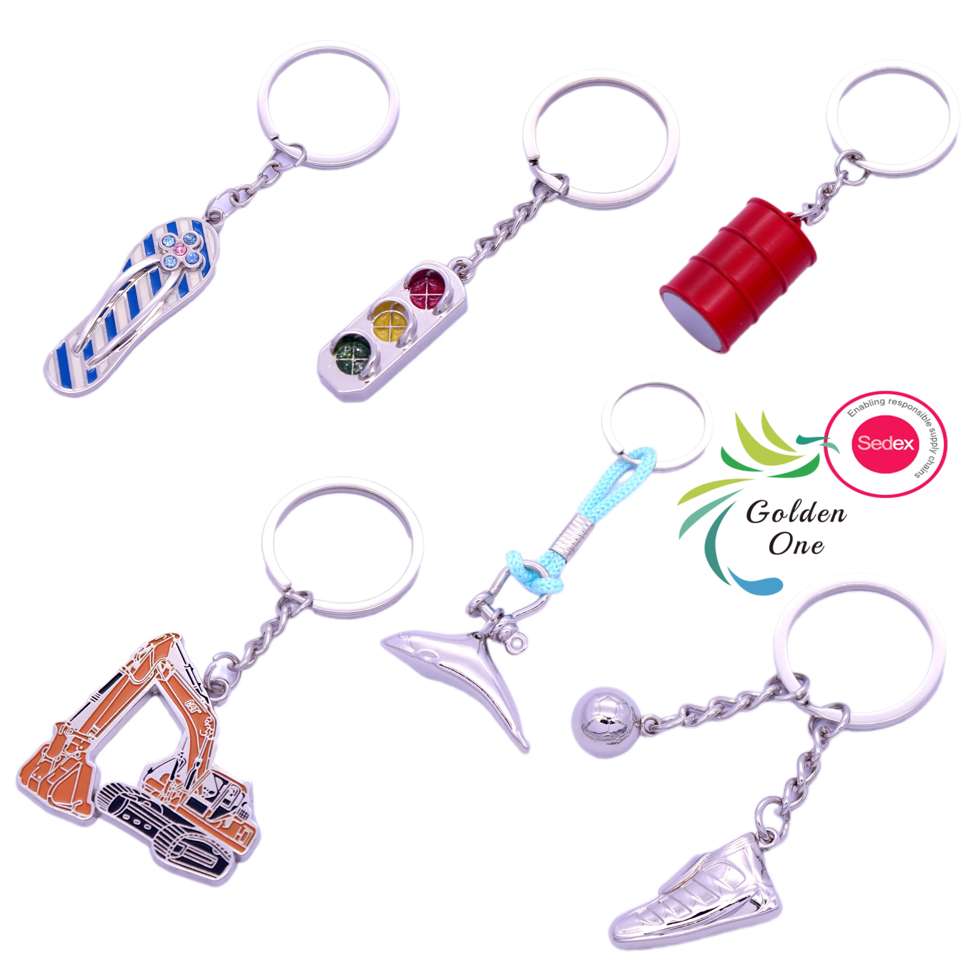 Venta caliente de lujo accesorios personalizados zapatilla de dibujos animados semáforo barril de aceite excavadora zapatos de bola forma de pez 3D llavero