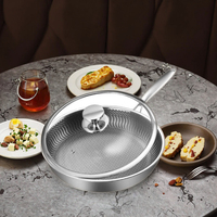 Poêle à frire antiadhésive en acier inoxydable tri-couches avec couvercle en verre pour la cuisine à domicile