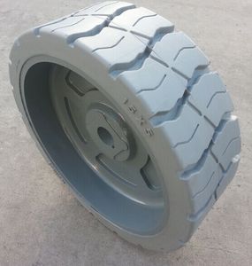 15x5 कैंची लिफ्ट ठोस टायर हवाई लिफ्ट के लिए ठोस टायर 2032 - Product Image 2