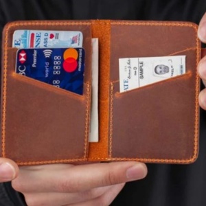 Best Quality Luxury Personalized Full Grain Leather <b>Card</b> <b>Holder</b> with Engraved Logo Genuine Leather Letter Pattern - Product Image 6