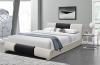 Cama Moderna King Size con Plataforma Tapizada en Cuero Sintético PU, Decorada con Tiras Cromadas de Alto Brillo