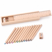 Coffret promotionnel de 12 crayons de couleur en bois naturel de 7 pouces avec règle, taille-crayon et logo gravé sur mesure – Papeterie