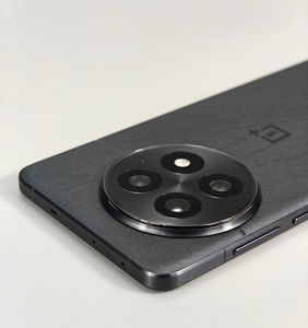 Tous les OnePlus 13 : appareil photo Hasselblad, écran AMOLED 2K de 6,82 pouces, batterie 6000 mAh, 100 W SUPERVOOC, ColorOS 15 - Product Image 5