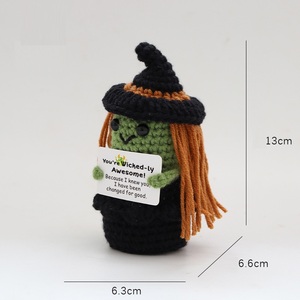 Muñecos de Ganchillo Hechos a Mano, Lindos Muñecos de Aguacate para Halloween, Decoraciones de Muñecos de Dibujos Animados Tejidos a Crochet - Product Image 2