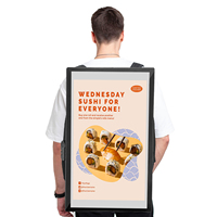 Mochila de 32 pulgadas LCD Digital Walker Billboard Pantalla LED Walking Billboard Human Walking Publicidad Billboard School Bag