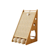 Grattoir vertical incliné moderne pour chat, en bambou et sisal, résistant à l'usure, sans dispersion, interactif, pour usage intérieur