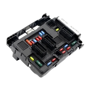 Module Boîte à Fusibles <span class=keywords><strong>BSM</strong></span> B5 Référence OE 9657608580 9650618280 pour Citroën C3 Picasso Peugeot 206 <span class=keywords><strong>207</strong></span> - Product Image 4
