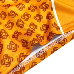 Vollständig Anpassbare Retro-Fußballtrikots Atmungsaktives Polyester Kurzarm Besticktes Logo Sublimierte Shirts Lässiger Stil - Product Image 5