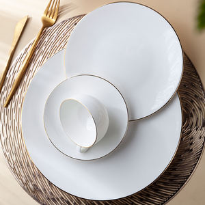 Juego de platos de cena laterales de porcelana blanca de 8 ", 10" y 12 "al por mayor platos de lujo con borde dorado de porcelana china de hueso para eventos, bodas, hoteles VIP - Product Image 1