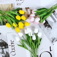 Bouquet de mini-tulipes artificielles les plus vendues, toucher réel PU, pour mariage, colorées et festives pour Noël ou la Saint-Valentin