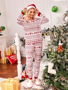 Pronto para Envio Novidades 2025 Conjunto de Loungewear de Natal Personalizado Pijamas de Natal para Família Combinando Conjunto Feminino - Product Image 5