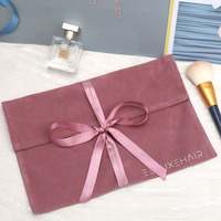 Pochette enveloppe en daim rose avec impression de logo personnalisé, sac à main, emballage cadeau, sac à bijoux, sac à poussière en velours de luxe avec rabat