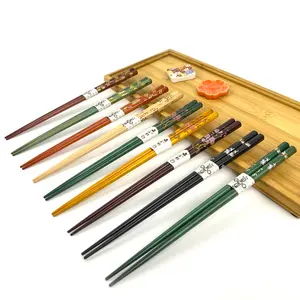 Unique Lacquer Technology Reusable Wooden Chopsticks Printed Drawing Customized Packaging Logo