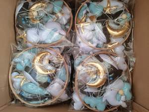 Mobiles pour bébé Coran non toxiques 2026 Vente chaude Jouets suspendus en laine de lune en peluche <span class=keywords><strong>Boule</strong></span> de laine en bois Feutre pour berceau Approuvé CE CPC - Product Image 5