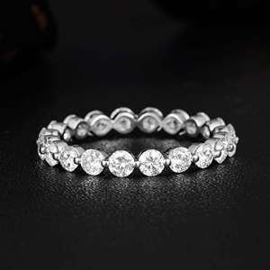 Bague personnalisée en or blanc massif 14 carats avec diamant rond brillant de 1,43 ct cultivé en laboratoire |   Diamant de laboratoire CVD à taille brillante ronde certifié IGI - Product Image 2