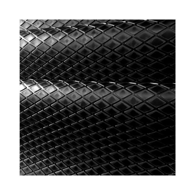 Резиновые коврики для коров