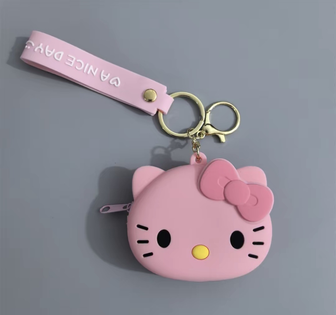 Kt cat powder-coin purse