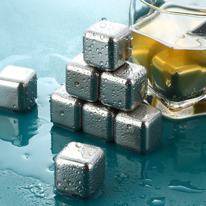 Cubitos de Hielo Cuadrados de Acero Inoxidable, Paquete de 6, Piedras Enfriadoras para Whisky, Uso en Fiestas - Product Image 1
