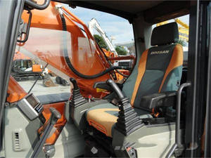 Pelle Doosan dx350 Heures de travail réduites Pelle sur chenilles Doosan d'occasion/Pelle dawoo d'occasion en vente - Product Image 5