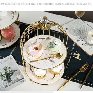 Espositore per alimenti per <span class=keywords><strong>arte</strong></span> e matrimonio in ceramica a tre strati a doppio strato - Product Image 5