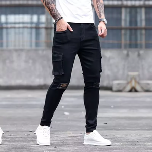 بنطلون جينز رجالي بتصميم Y2K عصري ممزق عند الركبة مع شرائط وتطريزات مخصصة، مغسول ومرن، بقصة ضيقة، مستوحى من أزياء الشارع والجرينج والهيب هوب. - Product Image 4