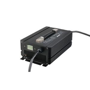 Personnalisé 12V 24v 36v 48v 72v 96v 20a 25a 30a 40a 50a 60a 70a Chargeur de <span class=keywords><strong>batterie</strong></span> plomb-acide <span class=keywords><strong>Batterie</strong></span> Chariot de golf Chargeur de chariot élévateur - Product Image 4