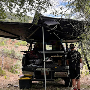 เต็นท์หลังคารถแบบแข็งสีดำกันน้ำ ผ้า Oxford คุณภาพสูง สำหรับรถ 4x4 เต็นท์บนหลังคารถสำหรับแคมป์ปิ้ง - Product Image 6