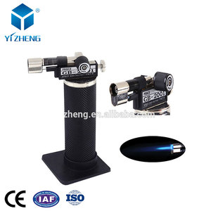 YIZHENG – Torche à <span class=keywords><strong>gaz</strong></span> <span class=keywords><strong>butane</strong></span> rechargeable coupe-vent <span class=keywords><strong>avec</strong></span> logo personnalisé, réglable, pour soudure de bijoux, <span class=keywords><strong>avec</strong></span> base fixe – Vente en gros - Product Image 1