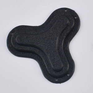 Patins de protection en plastique noirs pour pieds de meubles, supports pour chaises et tables - Product Image 3